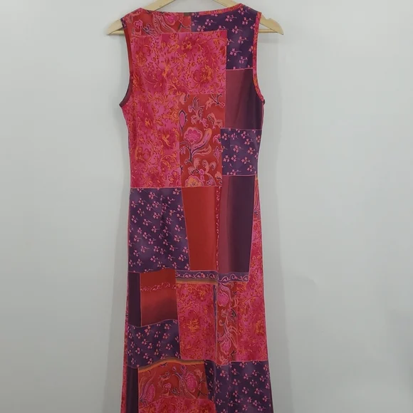 Tristan & Iseut  red/pink maxi sleeveless dress - Picture 6 of 7
